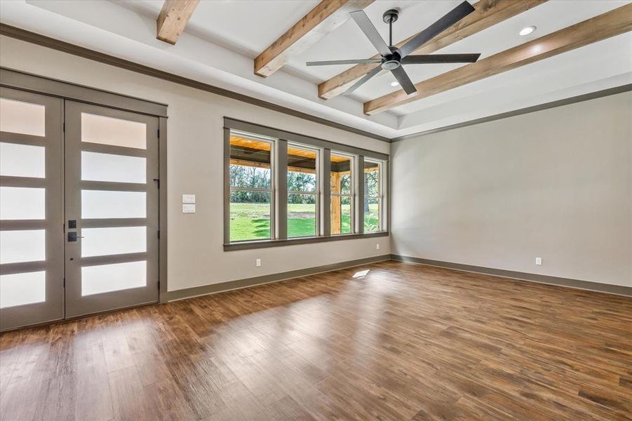 Spacious, unfurnished interior of a new home in , Bullard (Image 25).