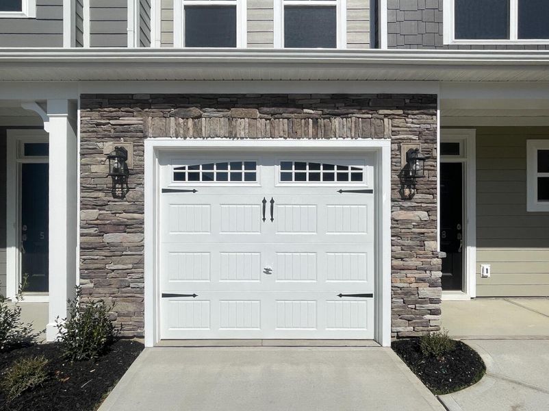 Image 22 of a home in Riverbrooke Townhomes.