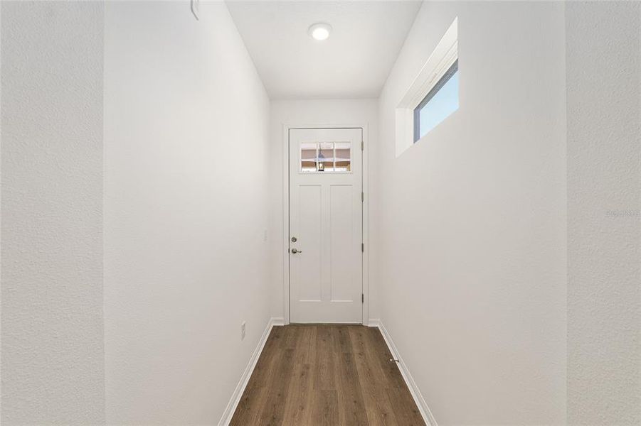 Spacious, unfurnished interior of a new home in , Ocala (Image 43).