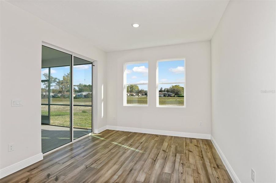 Spacious, unfurnished interior of a new home in Cherrywood Preserve, Ocala (Image 13).