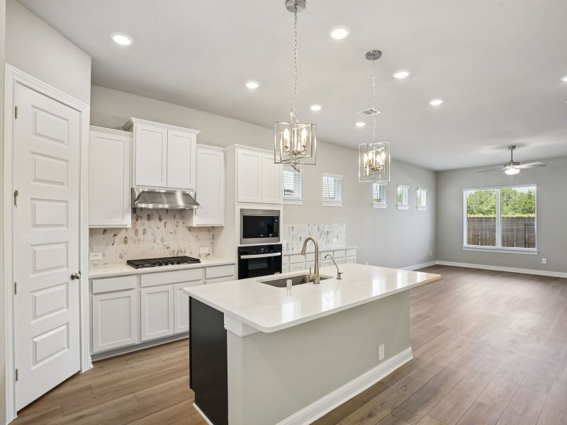 Furnished interior view inside a new home in Kemah Crossing - Luxe Series, Kemah (Image 3). Furnished interior view inside a new home in Kemah Crossing - Luxe Series, Kemah (Image 3).