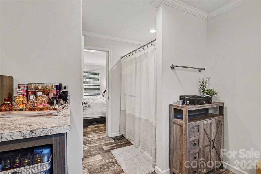 Furnished interior view inside a new home in , Lincolnton (Image 3).