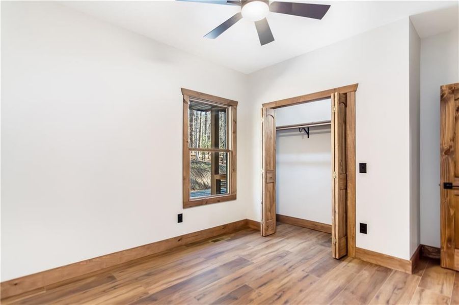 Spacious, unfurnished interior of a new home in , Ellijay (Image 33).