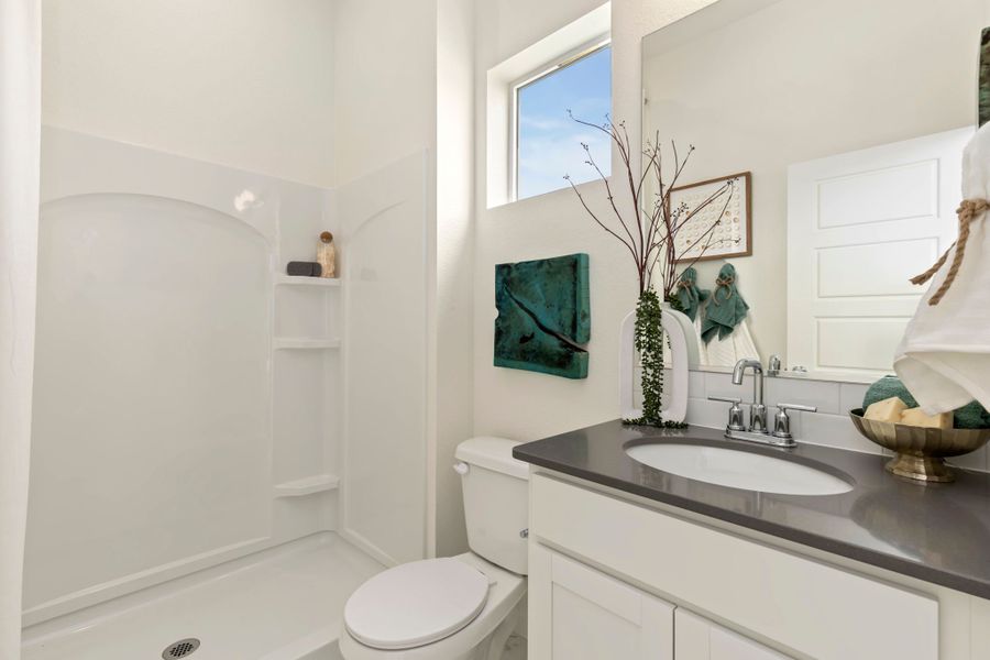 Salida - Owner's Suite Bathroom