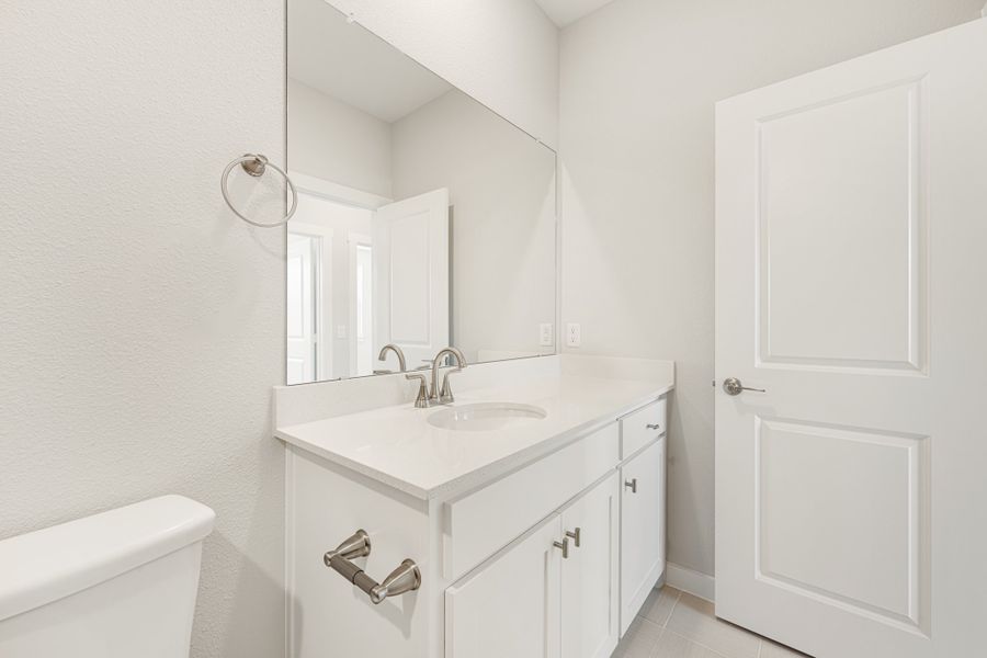 Furnished interior view inside a new home in Wildridge, Oak Point (Image 32). Furnished interior view inside a new home in Wildridge, Oak Point (Image 32).