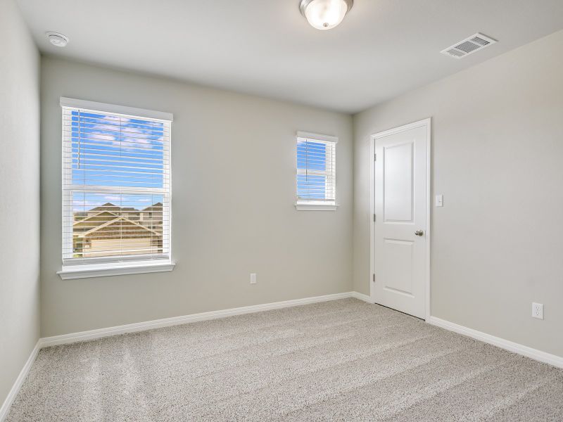 Spacious, unfurnished interior of a new home in Butler Farms - Americana Collection, Liberty Hill (Image 10).