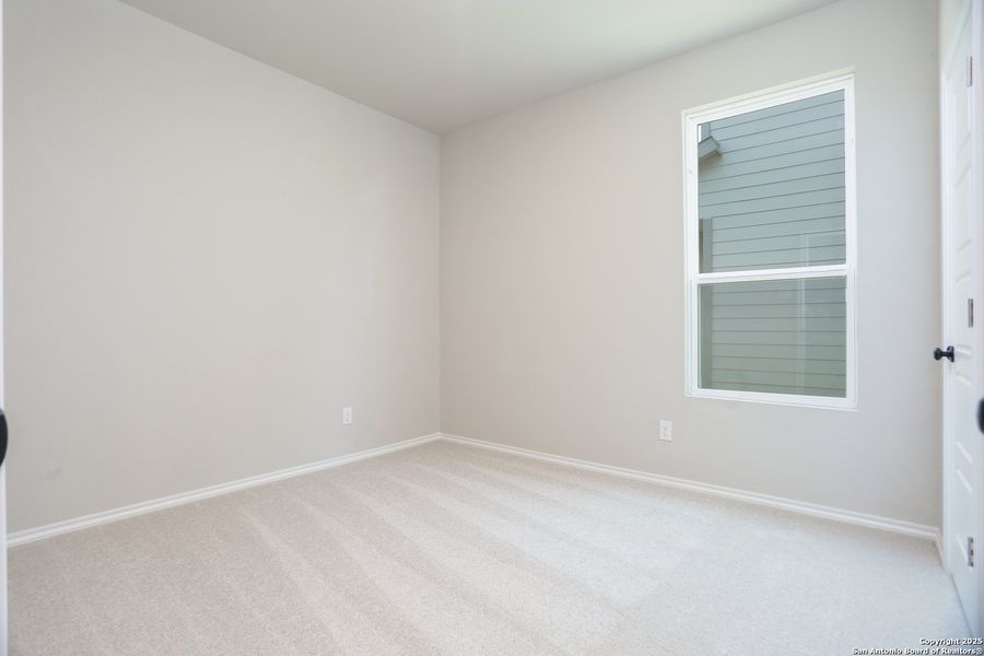 Spacious, unfurnished interior of a new home in Fairway Crossing 40s, San Antonio (Image 29).