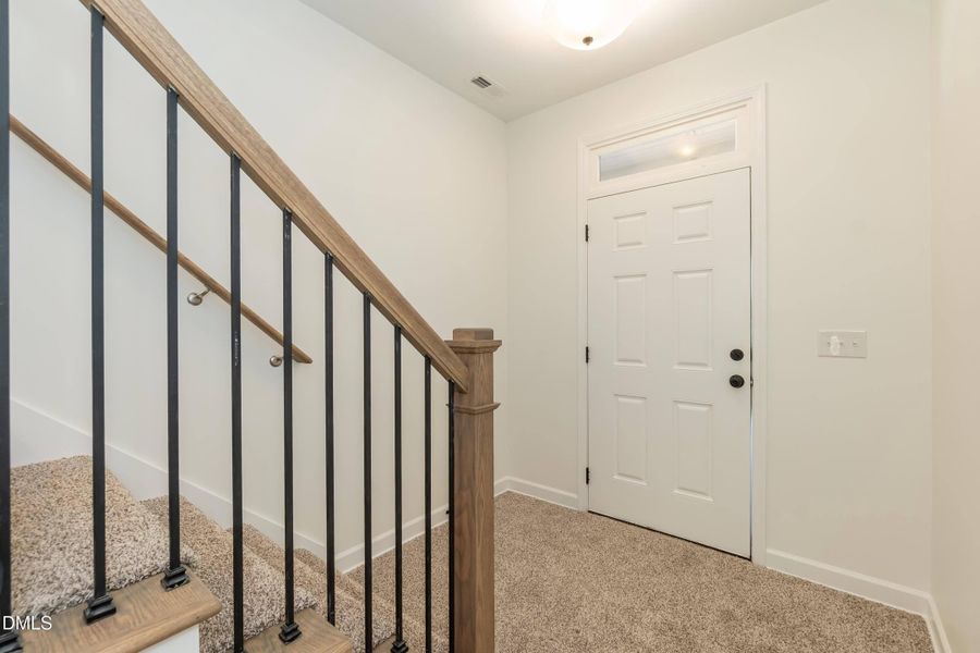 Enterance 02 Enterance 02