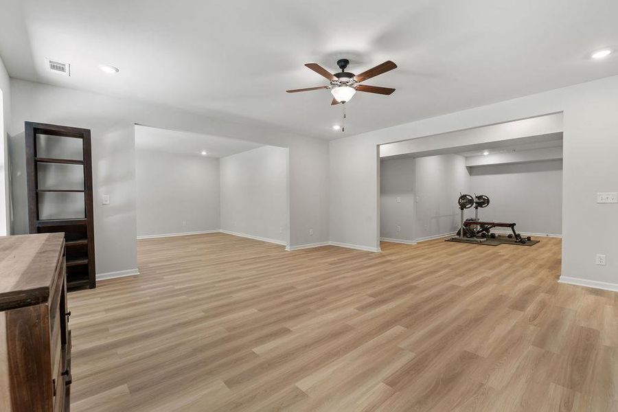 Spacious, unfurnished interior of a new home in Trinity Park, McDonough (Image 53). Spacious, unfurnished interior of a new home in Trinity Park, McDonough (Image 53).