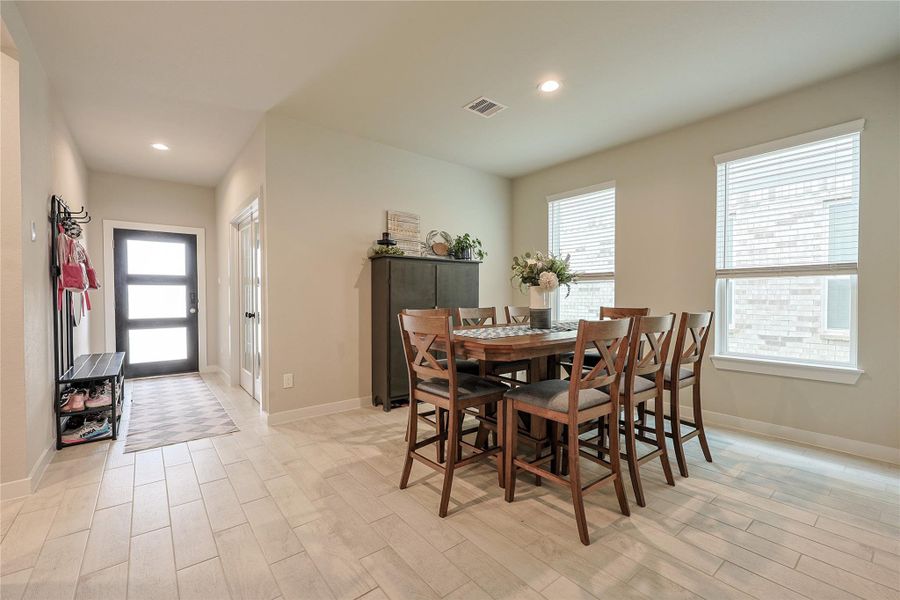 Furnished interior view inside a new home in Telge Ranch, Cypress (Image 13).