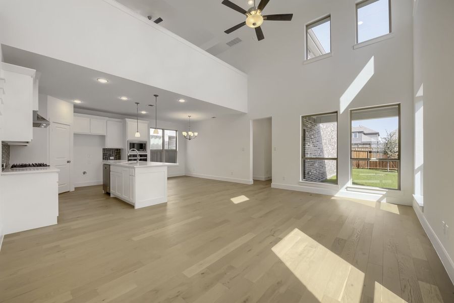 1724 Truro - Living Area