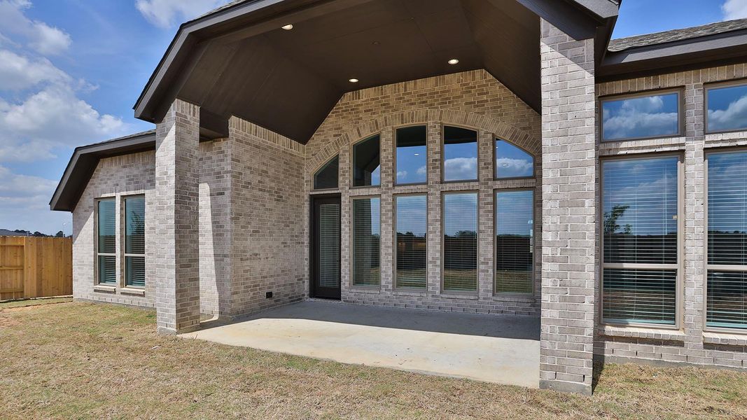 Exterior details and patio area of a home in Everly, Hockley (Image 4).