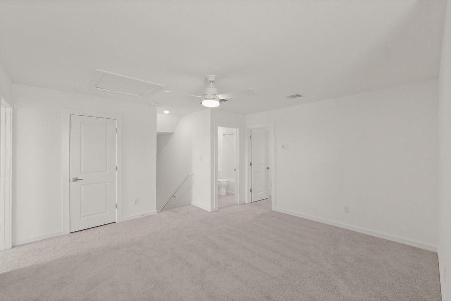 Spacious, unfurnished interior of a new home in Aspire at The Hills of Town Creek, Montgomery (Image 14).