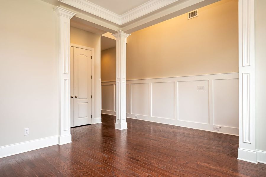 Representative unfurnished interior of a home built from the St Andrews by Greybrook Homes in Shepherds Trace, Clover (Image 36).