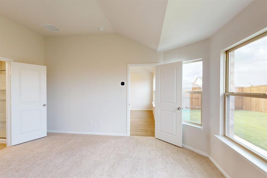 Spacious, unfurnished interior of a new home in Mobberly Farms, Pilot Point (Image 33). Spacious, unfurnished interior of a new home in Mobberly Farms, Pilot Point (Image 33).