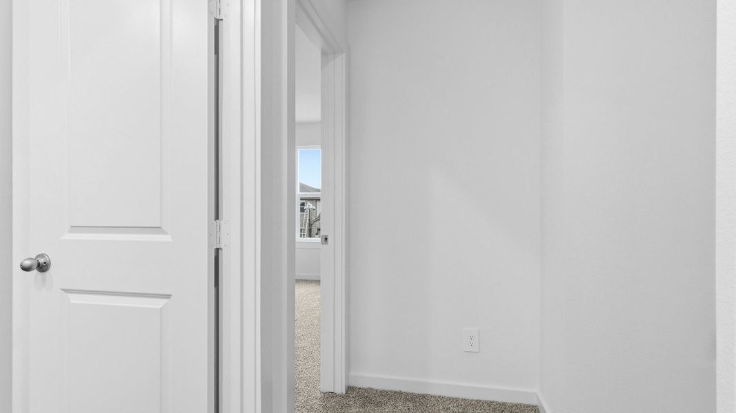 Spacious, unfurnished interior of a new home in Evergreen, Rosenberg (Image 38). Spacious, unfurnished interior of a new home in Evergreen, Rosenberg (Image 38).
