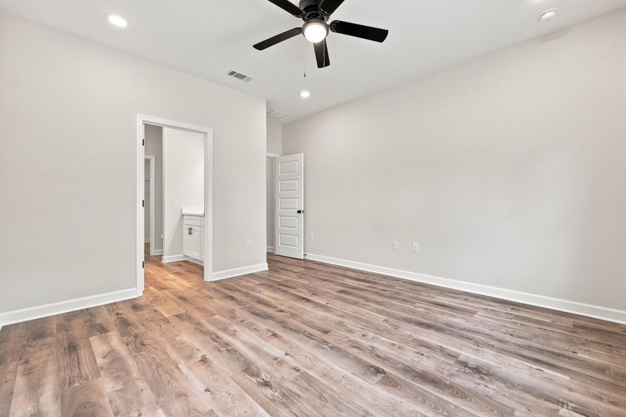 2828 blackbird ct-35
