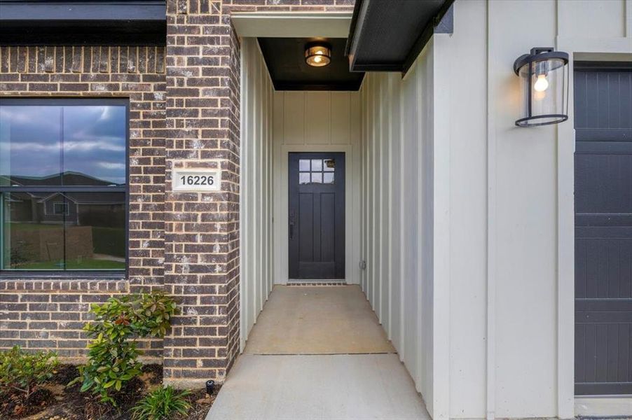 Exterior details and patio area of a home in , Lindale (Image 3).