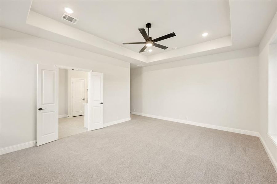 Spacious, unfurnished interior of a new home in Addison Hills Classic 60s, Cedar Hill (Image 25).