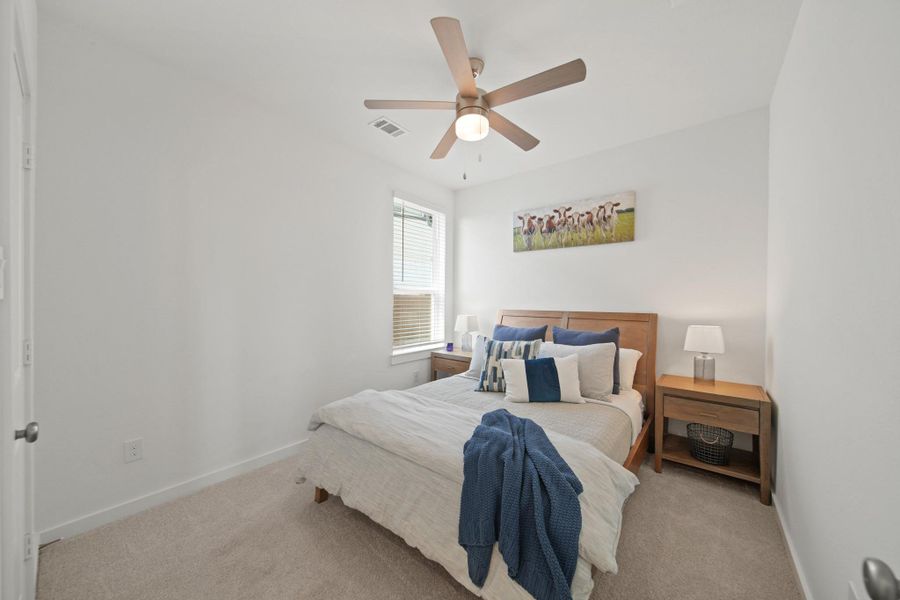 Furnished interior view inside a new home in , Rosharon (Image 31).