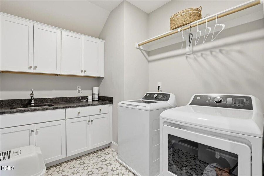 55-110 Summerlin Dr-55