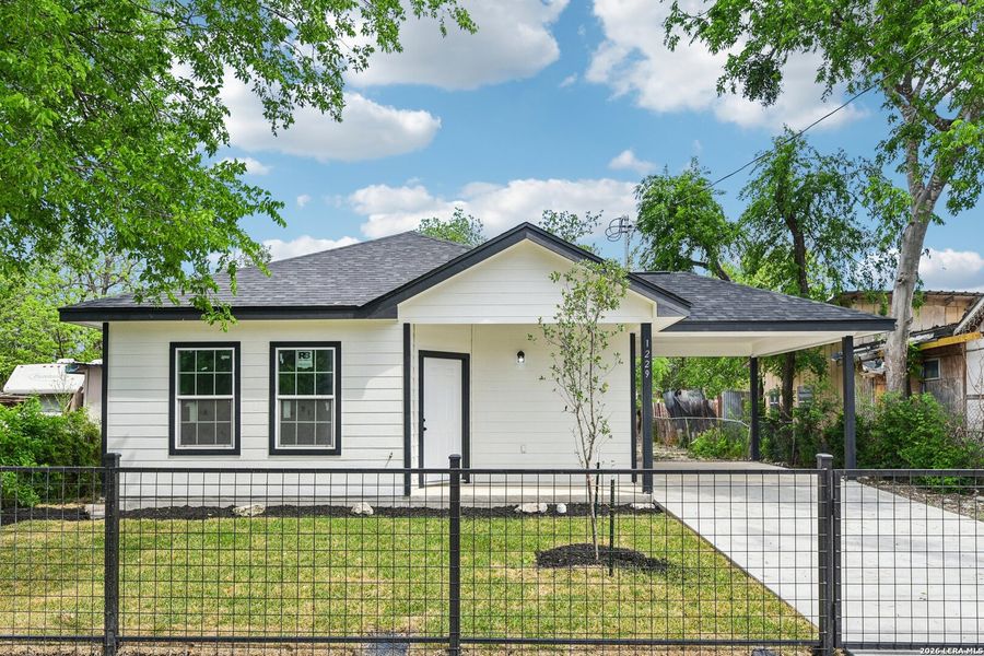 Front exterior of a new home in , San Antonio, TX, highlighting curb appeal (Image 17). Front exterior of a new home in , San Antonio, TX, highlighting curb appeal (Image 17).