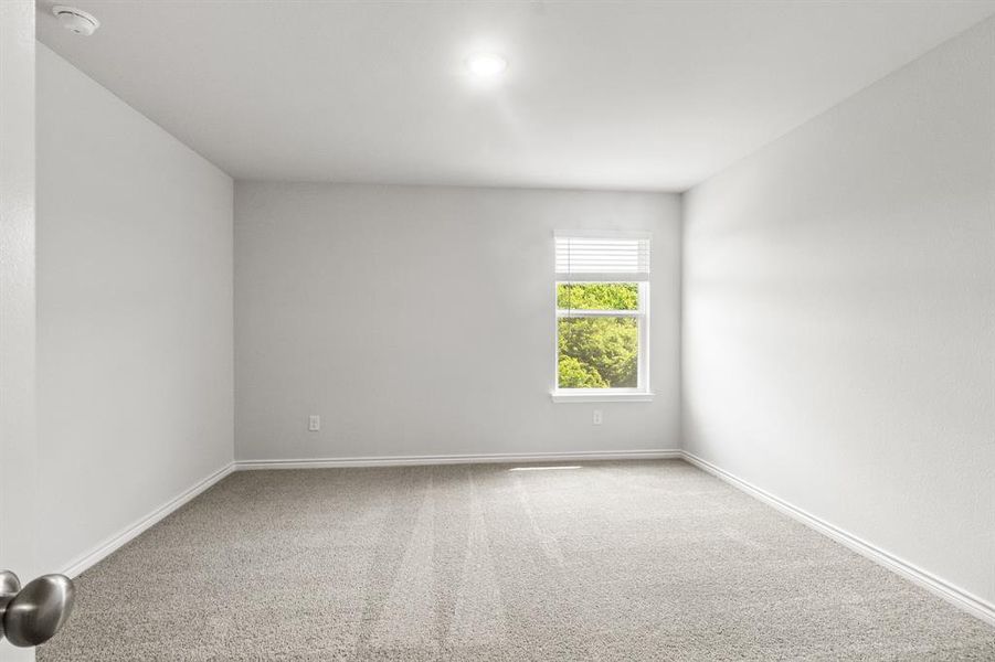 Spacious, unfurnished interior of a new home in Deer Creek, Crowley (Image 14). Spacious, unfurnished interior of a new home in Deer Creek, Crowley (Image 14).