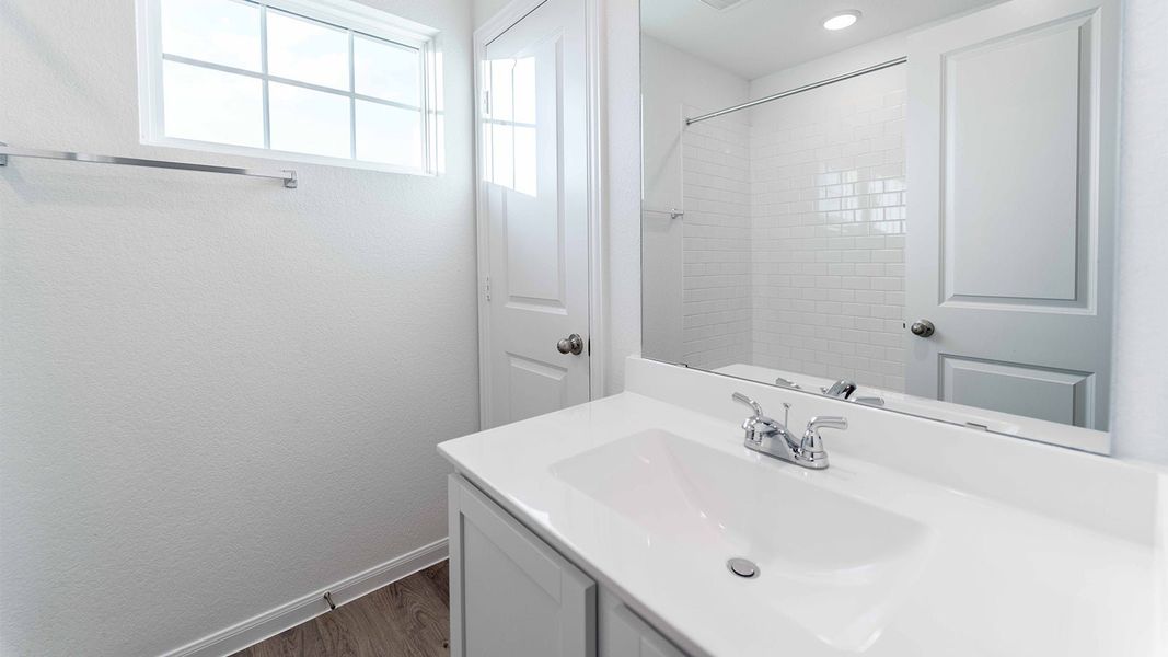 Furnished interior view inside a new home in Sunset Oaks, Maxwell (Image 8).