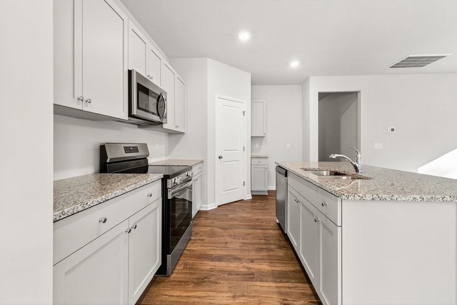 1,721sf New Home in Smithfield, NC. - Slide 4 1,721sf New Home in Smithfield, NC. - Slide 4