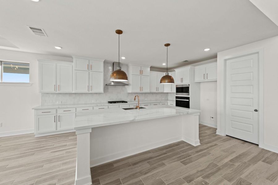 Representative image. Features, specifications, selections and colors may vary.