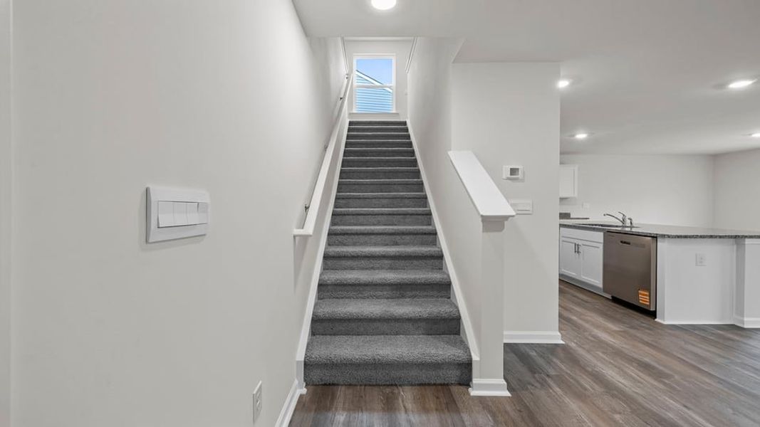 Spacious, unfurnished interior of a new home in Cedar Gap, Fountain Inn (Image 21).