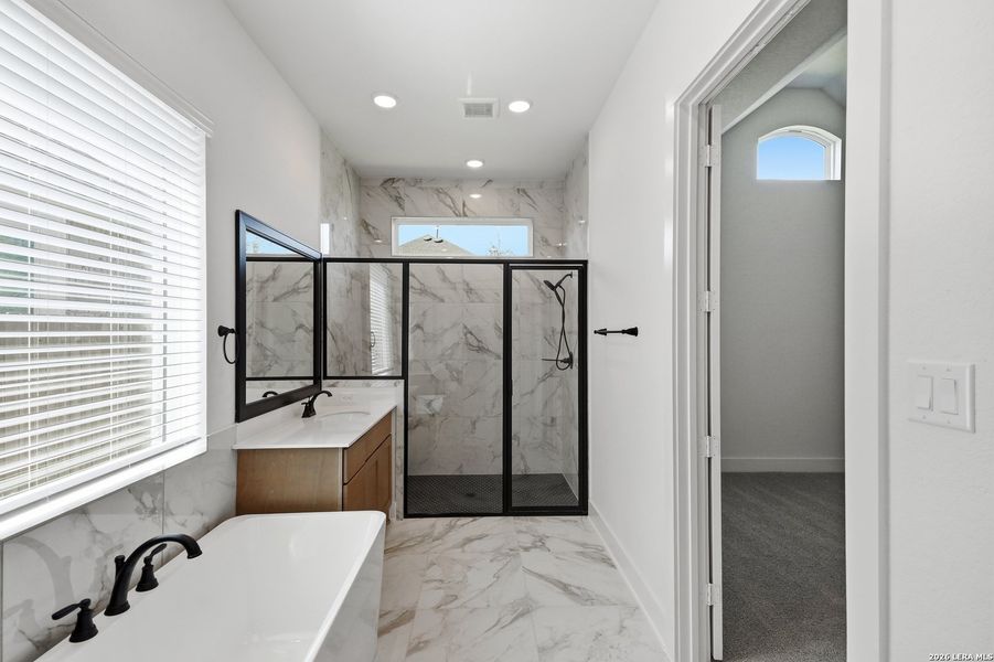 Furnished interior view inside a new home in Prominence Urban, San Antonio (Image 10).