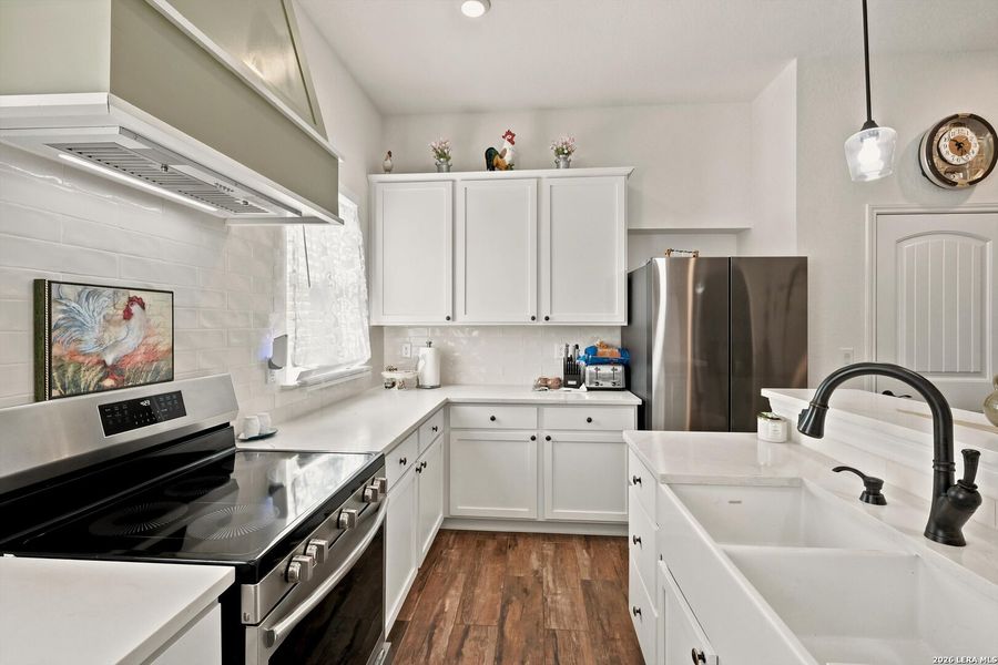 Furnished interior view inside a new home in , San Antonio (Image 6).