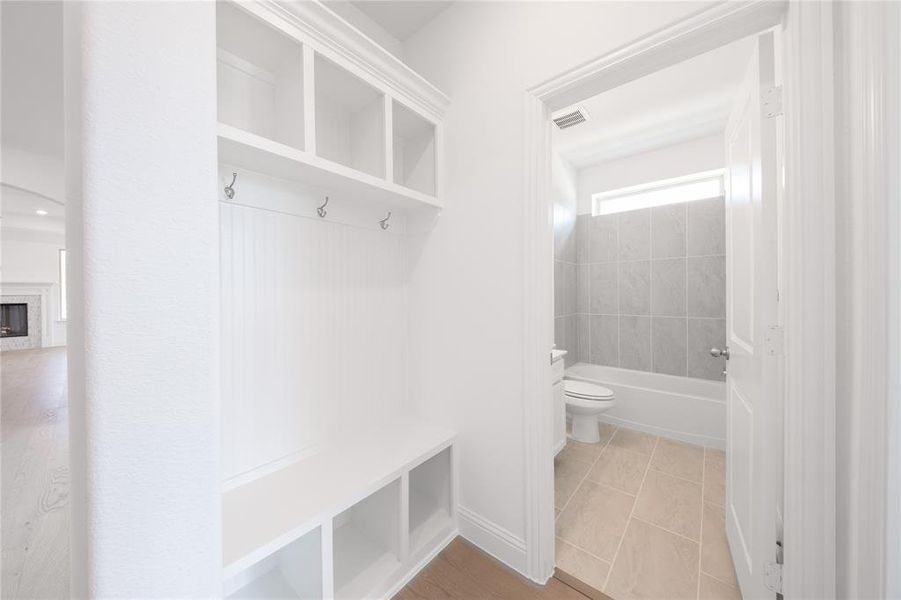 Image 25 of a home in Enclave at Legacy Hills: Crossings 50'.