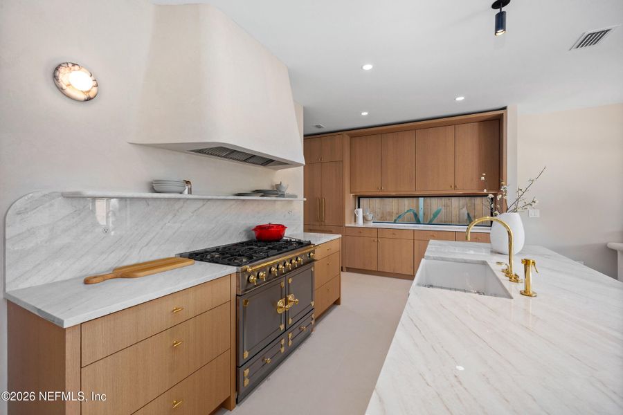 Furnished interior view inside a new home in , Atlantic Beach (Image 11).