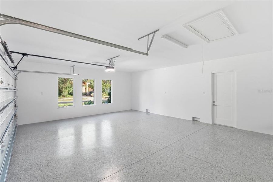 Spacious, unfurnished interior of a new home in , St. Petersburg (Image 70). Spacious, unfurnished interior of a new home in , St. Petersburg (Image 70).