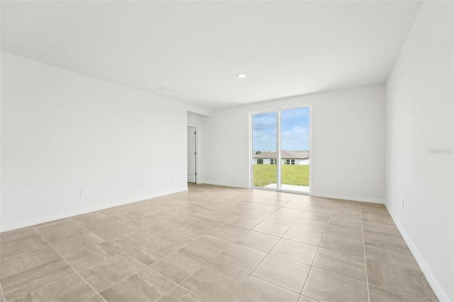 Spacious, unfurnished interior of a new home in Benton Hills - Classic Series, Brooksville (Image 33).