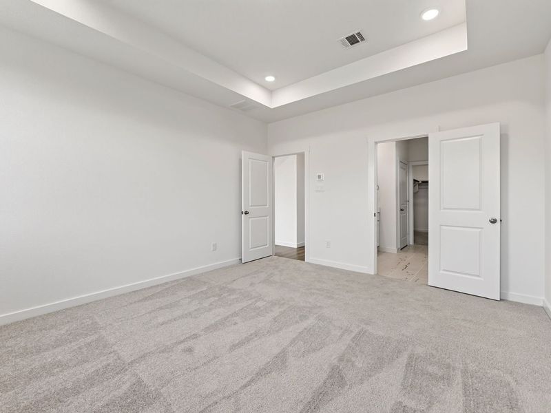 Spacious, unfurnished interior of a new home in Meadow Ridge Estates, Josephine (Image 29).