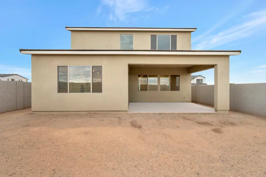 Exterior details and patio area of a home in Soleo, San Tan Valley (Image 20).