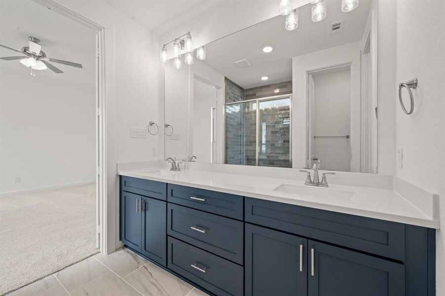 8708 Treeline- Primary SUite-5