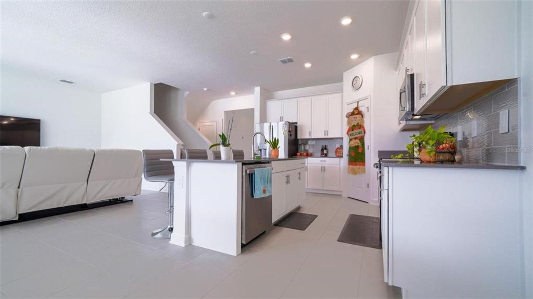 Furnished interior view inside a new home in , Davenport (Image 11). Furnished interior view inside a new home in , Davenport (Image 11).