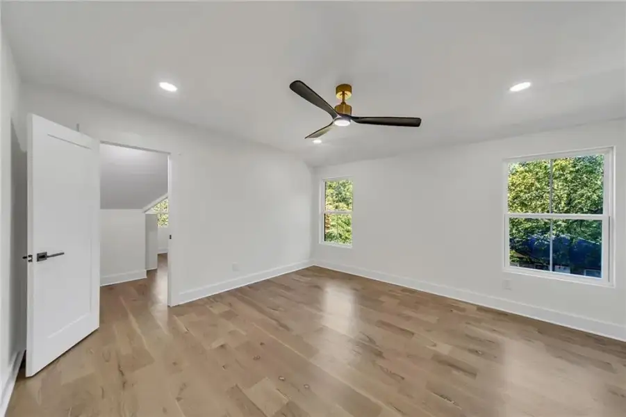 Spacious, unfurnished interior of a new home in , College Park (Image 63).
