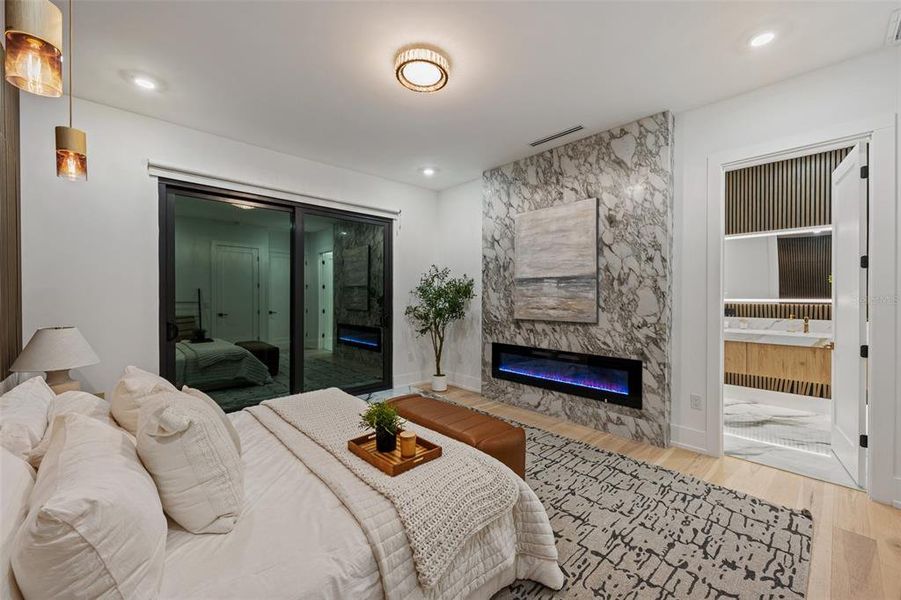 Furnished interior view inside a new home in , Tampa (Image 8).
