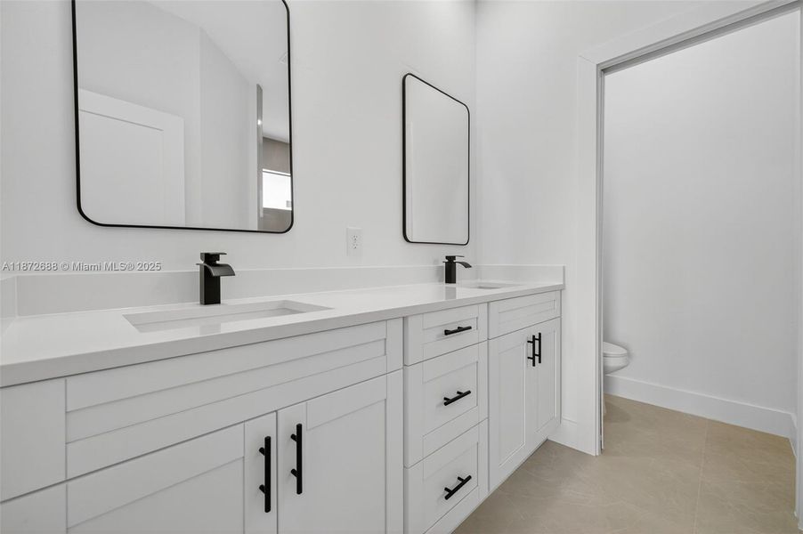 Furnished interior view inside a new home in , Lehigh Acres (Image 7).