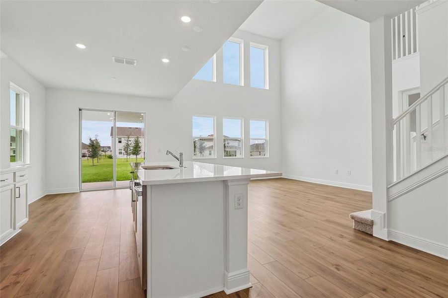 Furnished interior view inside a new home in , Mount Dora (Image 5).