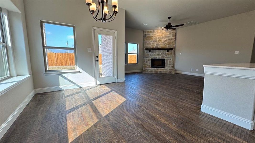 Spacious, unfurnished interior of a new home in DeBerry Heritage, Josephine (Image 5). Spacious, unfurnished interior of a new home in DeBerry Heritage, Josephine (Image 5).