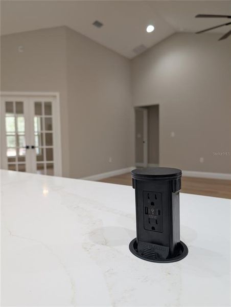 Spacious, unfurnished interior of a new home in , Dunnellon (Image 16).