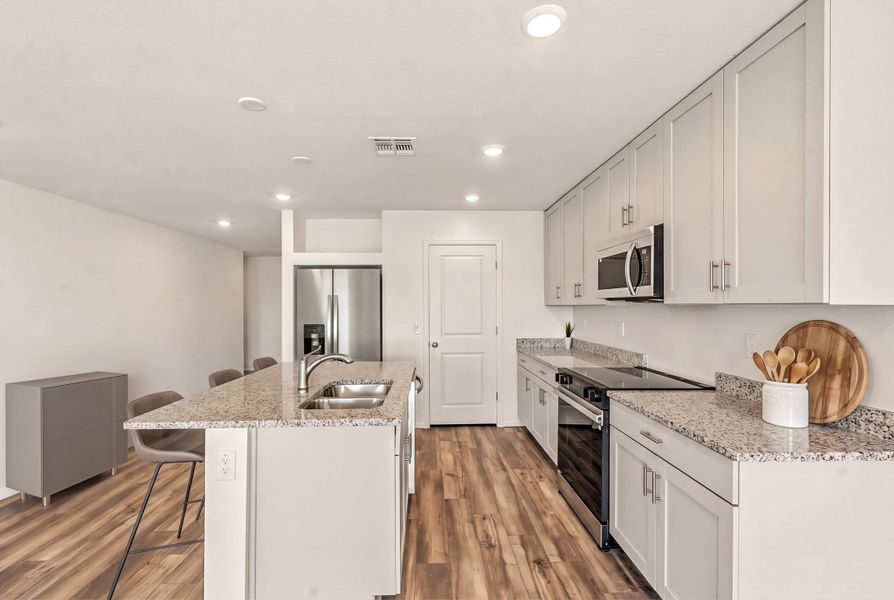 Furnished interior view inside a new home in Cross Creek Ranch, Coolidge (Image 7).