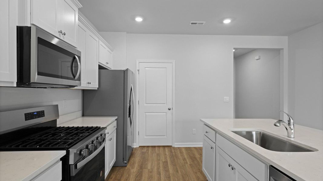 Furnished interior view inside a new home in Hillcrest, Ravenel (Image 11).