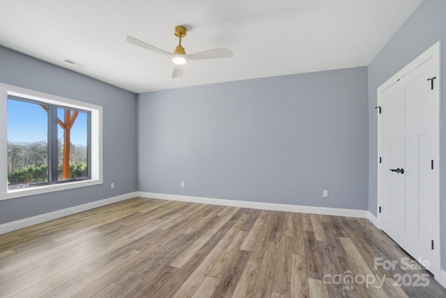 Spacious, unfurnished interior of a new home in , Granite Falls (Image 31). Spacious, unfurnished interior of a new home in , Granite Falls (Image 31).